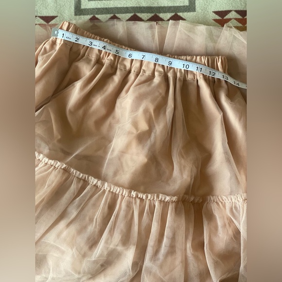 Tulle maxi skirt, size small, made in Canada - Picture 4 of 8